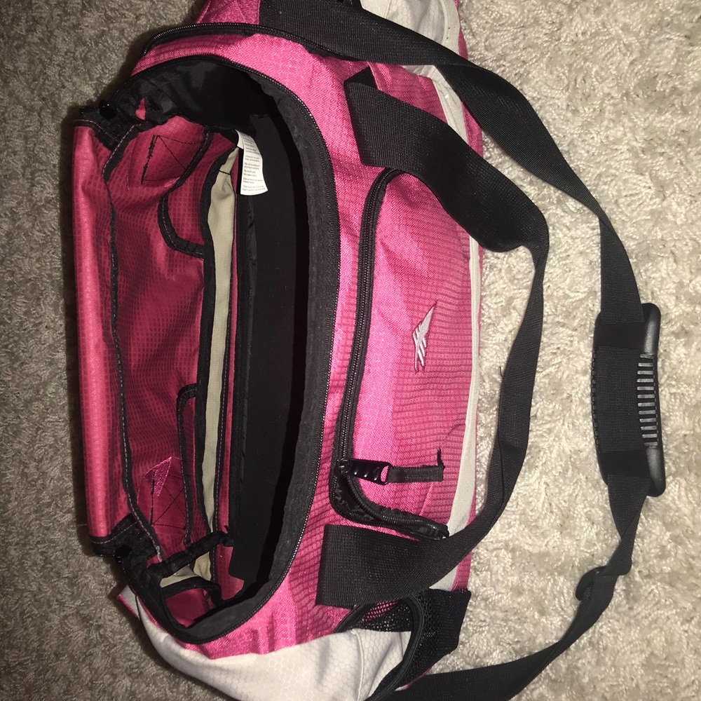 Pink women’s Duffel bag